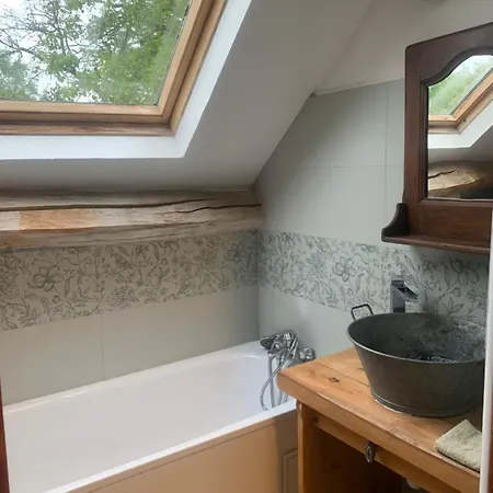 Au Joyeux Lureau Bed & Breakfast 3*