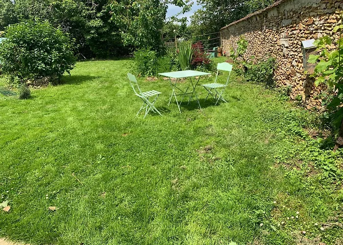 Bed & Breakfast Au Joyeux Lureau Touquin